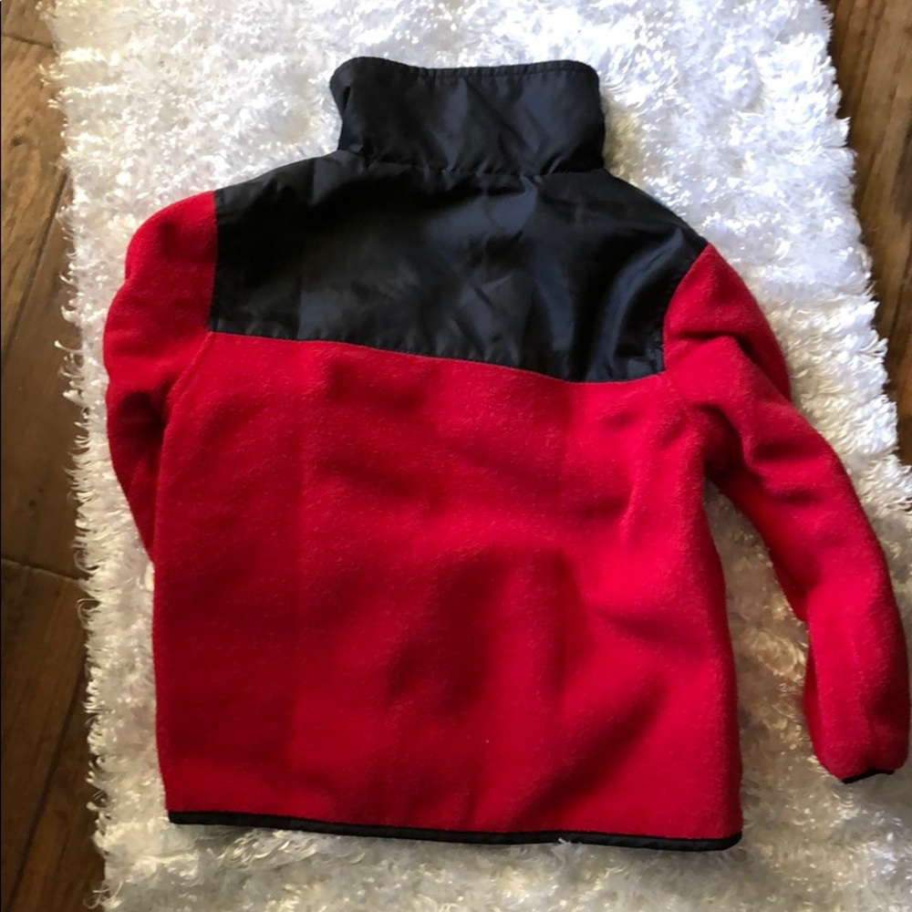 OshKosh Red & Black Fleece Jacket  Size C Small - Picture 2 of 4